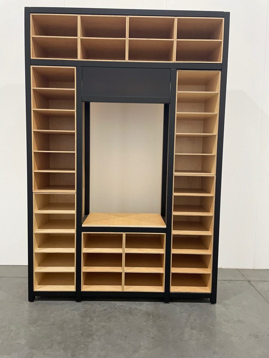 Retail Store Display Cabinet