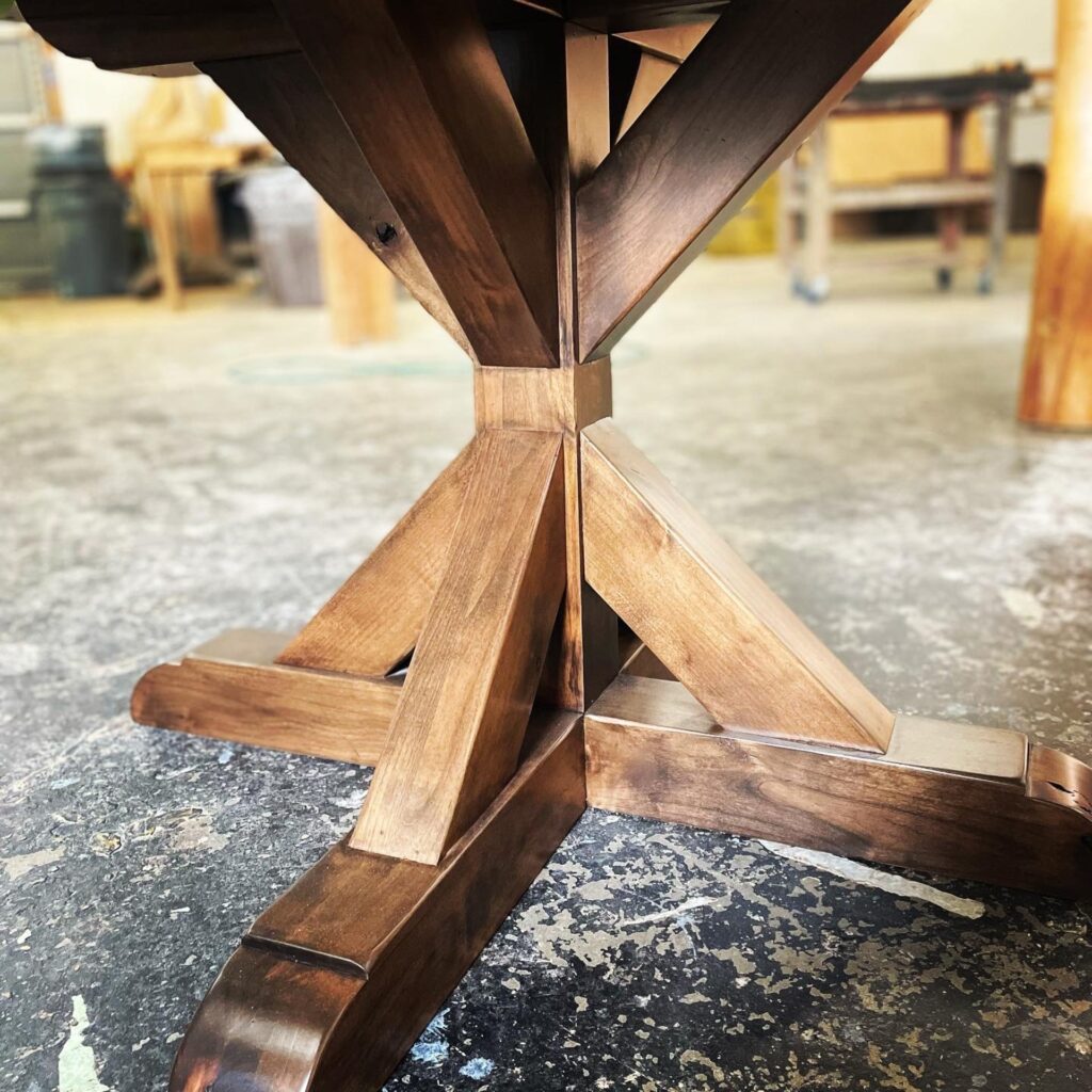 Round Alder Dining2- X Base